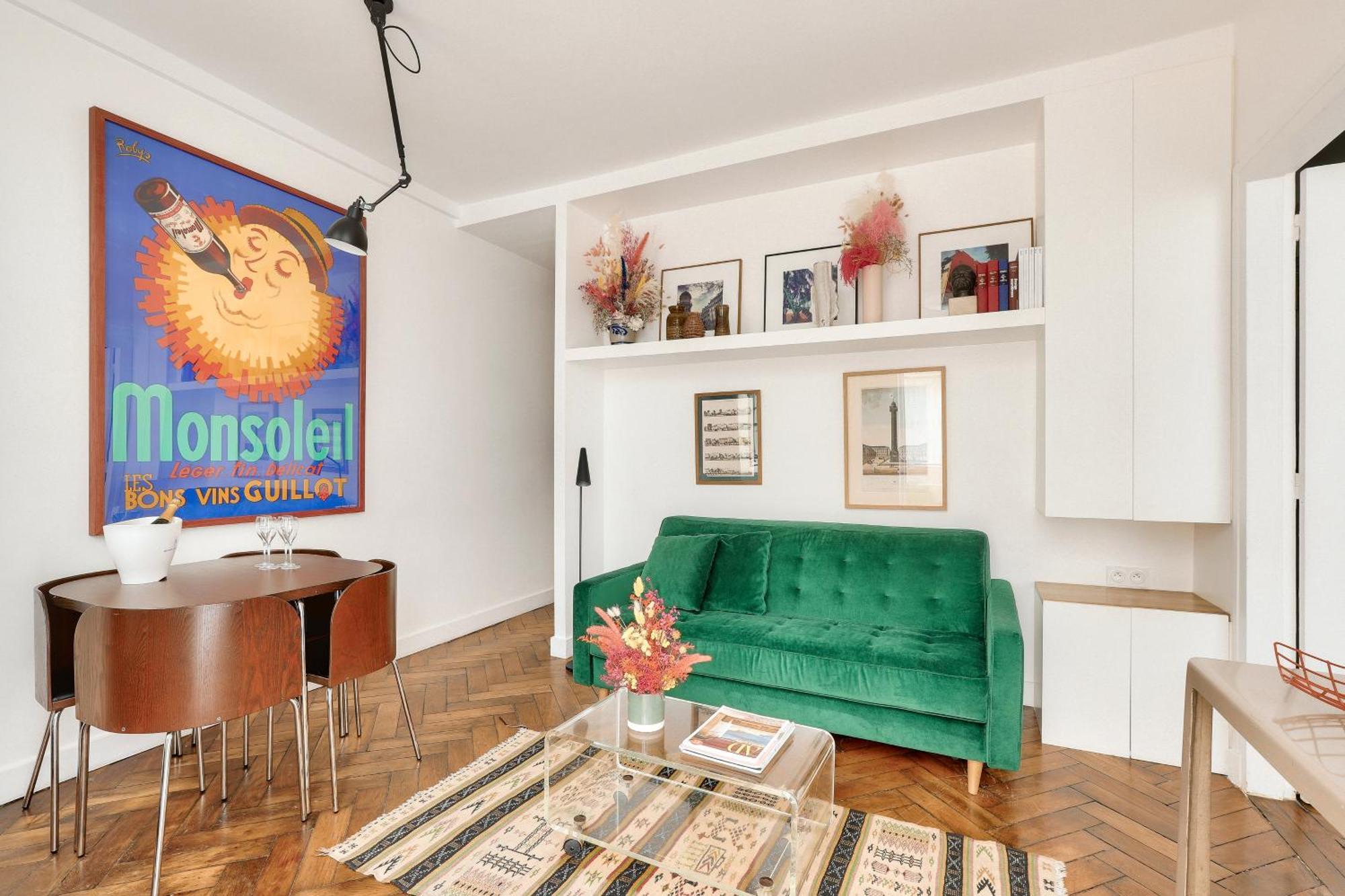 Bright In The 10arr. - 4 People Appartement *